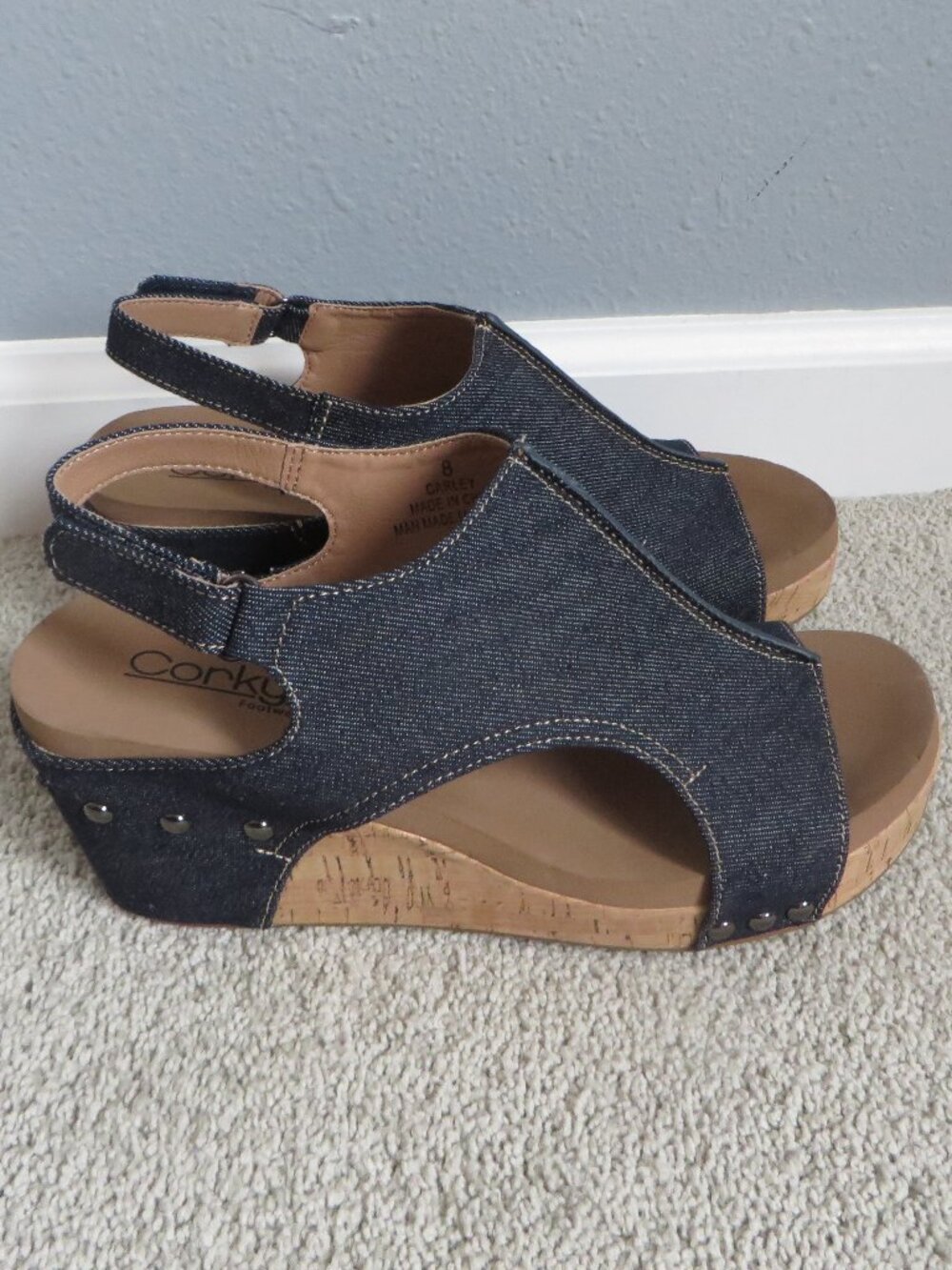 Corkys footwear womens carley wedges sandals size 8 dark blue denim - Picture 2 of 12